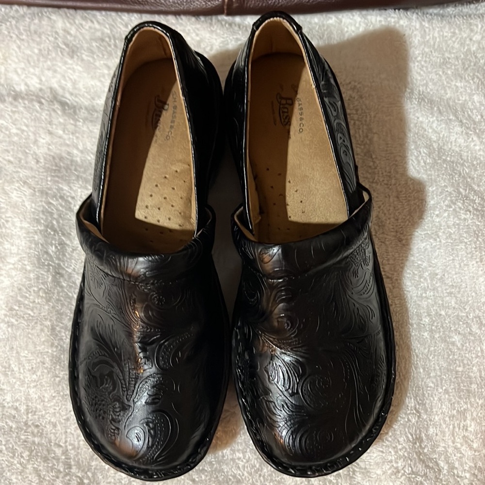 Bass Women Shoes